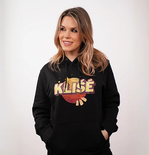 KLIŠÉ Hoodie by Nika Zorjan - črni